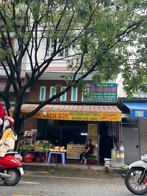 bán nhà mặt phố d39, 5,5 tỷ, 160m2, 5pn, 5wc, 2 tầng, tây, mặt tiền 8m