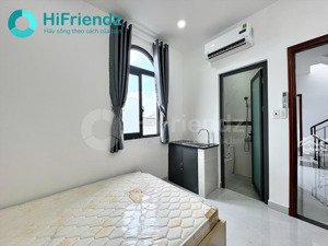 studio cửa sổ trời - phòng mới - nằm ngay vị trí thuận tiện qua lại kv trung tâm