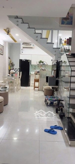 tân bình nhà mới đẹp lê lai_4tầng_4pn_45m_gần chợ tân bình chỉ 7.3tỷ_lh phương xem nhà