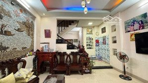 nhà 5x12m; hẻm 7m không ngập; bình hưng hòa; hơn 5 tỷ.