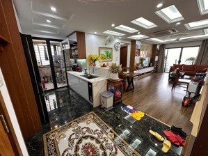 chủ nhà tin tưởng gửi bán căn hộ vov mễ trì 3pn liên hệ em minh để được tư vấn giá tốt