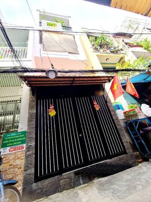 bán nhà hxh -nguyễn thiện thuật p3, q.3 sát chợ- 34m2 - -4tầng -nhà mới đẹp vào ở ngay - giá 6.xtỷ