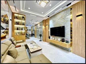 nhà 1/ hoàng văn thụ phú nhuận - 48m2 - 4 tầng chỉ 13, x tỷ - hẻm xe hơi 1 trục