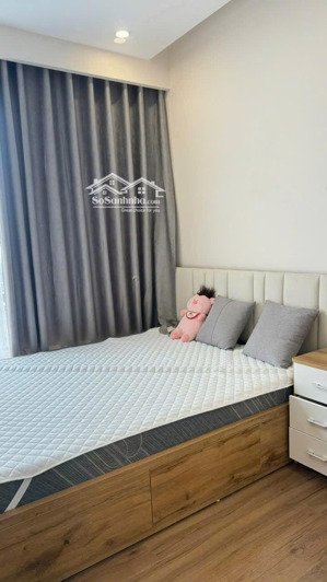 cần bán căn 2 ngủ 2 vệ sinh hướng đông nam khu skyoasis giá 4.45 tỷ bao phí lh 