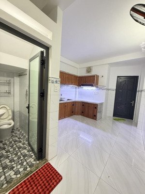 âu cơ, giáp lữ gia quận 10 nhà 5 tầng mới đẹp hẻm 4m thông chỉ 6.x tỷ