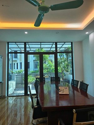 liền kề rẻ nhất kđt văn phú , chỉ nhỉnh 17 tỷ . chủ cực mót bán .