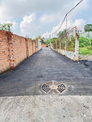 bán lô đất thổ cư hẻm 66 đường hiệp bình,hẻm thông ô tô vào tận đất ngay chợ hiệp bình ph hiệp binh