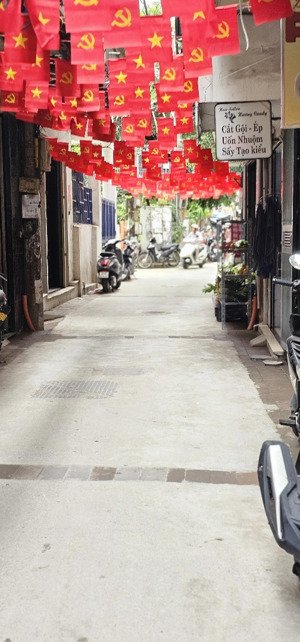 nhà phố phan đình phùng 34m2*4t, mt 4.5m, ngõ 2 xe máy tránh, gần phố, 10m ra ô tô chào giá 8,5 tỷ