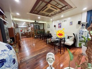 nhà đẹp cầu giấy - gara 2 ô tô - kinh doanh - nội thất gỗ lim - ba bước chân ra phố trần duy hưng -