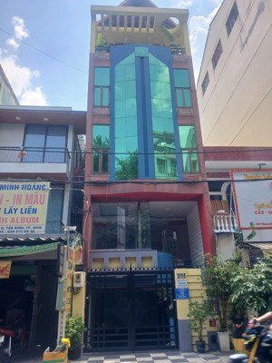 cần bán gấp nhà mt nguyễn minh hoàng, p12, tân bình,dt 5x21 105m2 giá 27 tỷ thương lượng