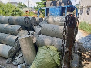 chính chủ cần bán lô đất rộng gần 400 m2, long phước, tiện làm nền xây nhà, khu biệt thự. giá rẻ