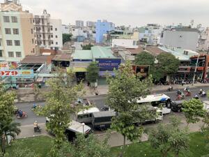 Bán chung cư Bàu Cát 2 Thang bộ diện tích 54m 2PN giá 2,2 Tỷ - Sổ hồng rồi