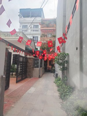 bán nhà phố thanh lân - hoàng mai : sổ riêng - 37.5m - 5 tầng thoáng sáng - giá 5.9 tỷ