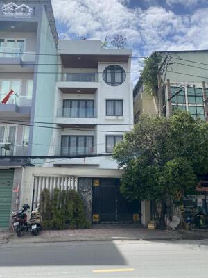 32 TỶ GIẢM CÒN 27 TỶ . BIỆT THỰ 5 TẦNG MT DƯƠNG ĐỨC HIỀN Q. TÂN PHÚ.7,5 x 24M