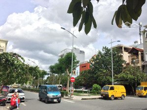 mt phạm huy thông 5x16m 1t lửng 4 lầu có thang máy giá tốt 25 tỷ tl