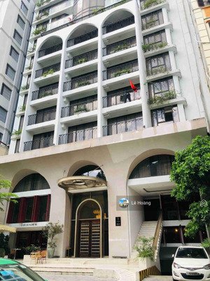 bán nhà mặt tiền trường sơn, p2, tân bình - 11x30m - ctxd: hầm + 7 tầng - hđt: 200tr/th - giá 52 tỷ