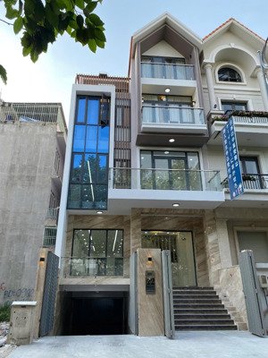 cho thuê văn phòng trệt + lầu 1 tại him lam kênh tẻ, 35 triệu vnd, 150m2, giá tốt