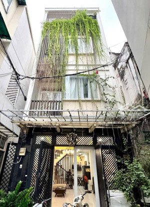 trương quốc dung - 1 căn ra mặt tiền - nguyễn văn trỗi - 4 tầng - ngang 4,4m - a4 - 11 tỉ