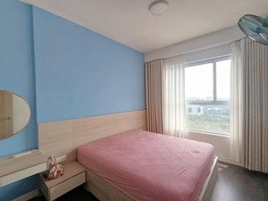 nhà đẹp y hình, cho thuê 2pn 2wc 75m2 full nt cao cấp tại golden mansion phổ quang, gần công viên