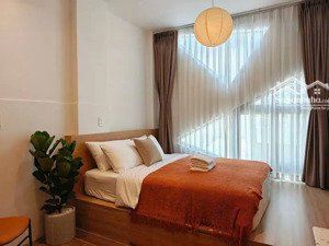 bán nr 56m2, 18,5 tỷ tại hai bà trưng, view đẹp, 5 tầng, mặt tiền 3,4m