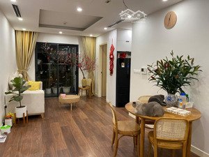 chính chủ bán ch 126m2, 3n2vs, ban công chính nam, giá 11,5 tỷ tại 349 vũ tông phan - lh 