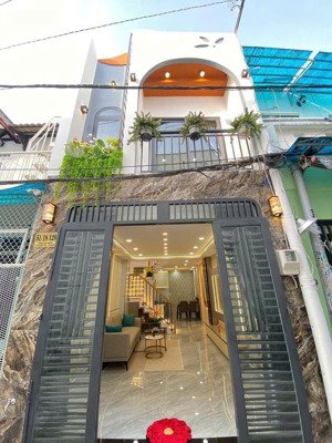 chính chủ kẹt vốn bán gấp đường điện biên phủ, p15, bình thạnh, dt 69m2, 3 tỷ 450tr, sổ hr