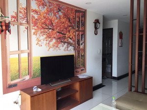 giá rẻ bán gấp căn hộ giai việt 82m2 2phòng 2wc tặng nội thất có sổ hồng chỉ 4tỷ050