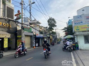 bán nhà mặt tiền chương dương vị trí đắc địa khai thác 60tr/tháng