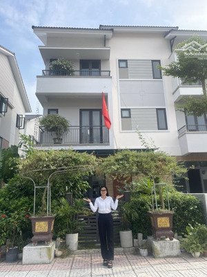 căn shophouse siêu hiếm trung tâm centa riverside - cần bán ngay