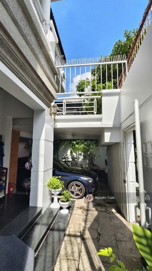 bán biệt thự đẹp nguyễn văn hưởng thảo điền - 160m² - 1 trệt 1 lầu - 4pn