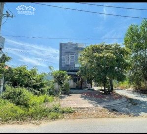 giảm 700tr bán gấp đất mt bưng ông thoàn!!! giá bao khu vực k có lô thứ 2!!!!