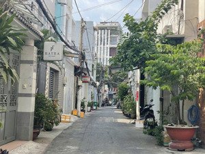 bán nhà đường vườn lài, phú thọ hòa, tân phú - dt ( 4 x 20 ), 2 tầng, hẻm 5m thông - ngay chợ vải