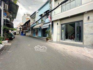 bán nhà đẹp mặt tiền tú mỡ, 3 tầng, 30m2, giá 4,68 tỷ