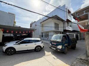 NHÀ PHAN CHU TRINH 2 MẶT TIỀN KIỆT Ô TÔ TRÁNH NHAU