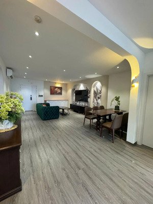 căn hộ đẹp, nhiều tiện ích tại minh khai, 11,5 tỷ, 132m2, q.hai bà trưng, hn