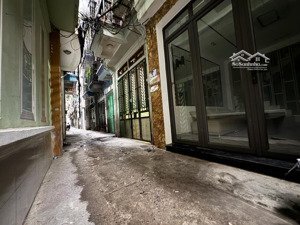 mặt ngõ kinh doanh xuân thủy, cầu giấy, 46m2, full nội thất, cách ô tô tránh 30m, nhỉnh 10 tỷ