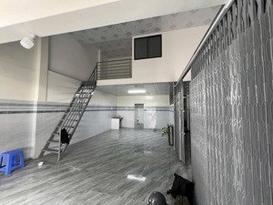 cho thuê mặt bằng có phòng riêng ở quận 7