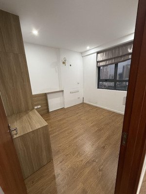 bán cc chính chủ tại chung cư c1 thành công, 5 tỷ9, 62m2, ba đình, hà nội