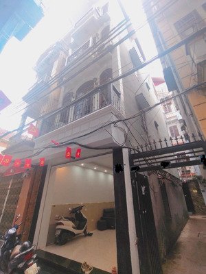 mặt ngõ xuân thủy - ôtô đỗ cửa - ngõ thông - lô góc 3 thoáng