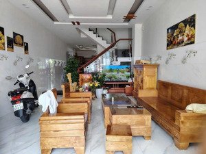 bán nhà 3 tầng đường 10.5m ngọc tịnh nam hòa xuân, đà nẵng giá đầu tư 7ty950