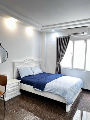 quản lý cho thuê nhiều phòng hưng gia 3, phú mỹ hưng, q7. lh: hòa