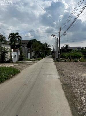 Bán Đất mặt tiền Bình Nhâm 27, Thuận An. Ngay sau lưng Sân Golf Sông Bé, Đường Bê Tông Thông