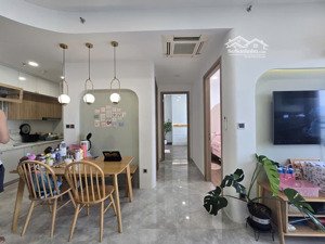 bán căn hộ midtown m8 tầng sân vườn, full nội thất- 80m2 - 2pn - 9.5 tỷ all in - lh 