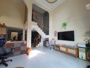 nhà đẹp như biệt thự bình trưng đông - dt lớn đẹp chỉ 8.x