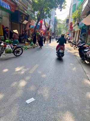 bán nhà lô góc 2 mặt thoáng hà trì 1 hà đông diện tích 35m kinh doanh