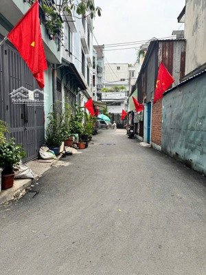 nhà diện tích cực đẹp, nguyễn thị thập, 195m2 (10 x 19m) hẻm rộng, thông thoáng