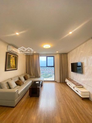 hot - bán căn hộ hoàng cầu skyline. 67m2, 2pn 2wc full đồ, tầng trung, giá 9,5 tỷ