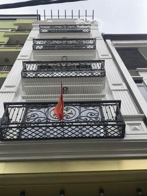 bán nhà khương thượng đống đa 52m2 8 tầng mặt tiền 4m hơn 15 tỷ thuê ~100tr/th 13 pkk gần ô tô lhcc