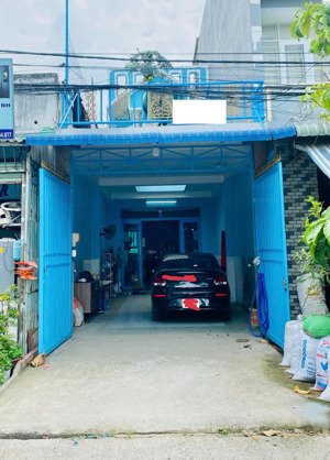 bán nhà mặt tiền kinh doanh gần kcn tân đông hiệp b, dĩ an