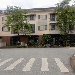 chính chủ cần bán nhà sh4 centa city vsip bắc ninh bán nhanh 6,7 tỷ